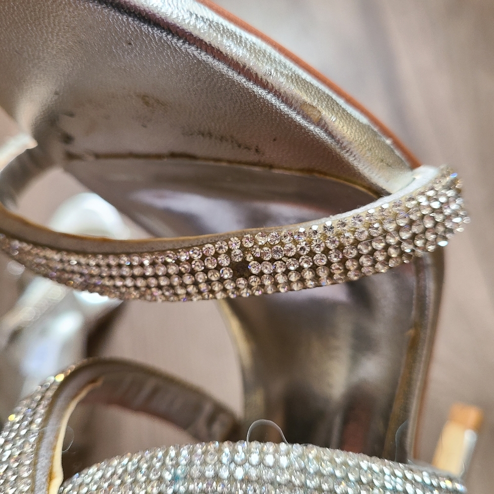 Steve Madden Faiz Silver Diamond Heels - Picture 15 of 15